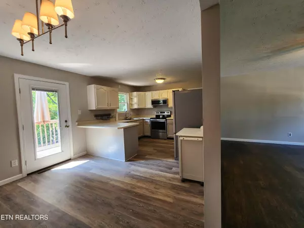 Heiskell, TN 37754,133 Pine Ridge Rd