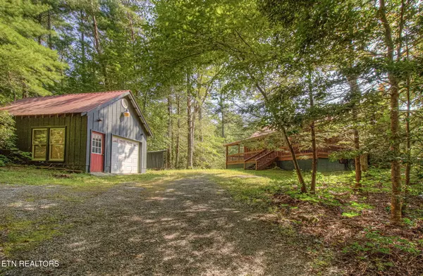 Tellico Plains, TN 37385,142 Rivendell LN