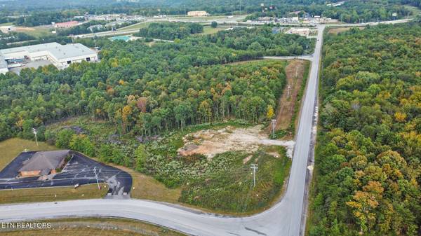 Crossroads Drive 3.11 Acres, Crossville, TN 38555