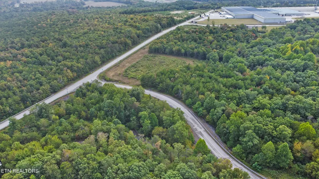 Crossroads Drive 2.65 Acres, Crossville, TN 38555