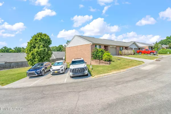 Powell, TN 37849,345 Hawthorne Oaks WAY