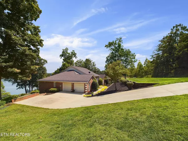 Lenoir City, TN 37772,155 Lake Crest DR