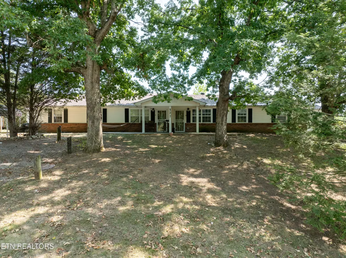 Friendsville, TN 37737,127 Jerry Cardin LN