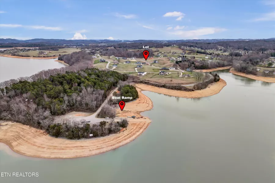 4182 Lake Meadow LN, Morristown, TN 37814