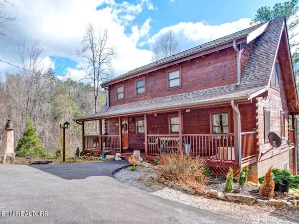 510 Houser Rd, Gatlinburg, TN 37738