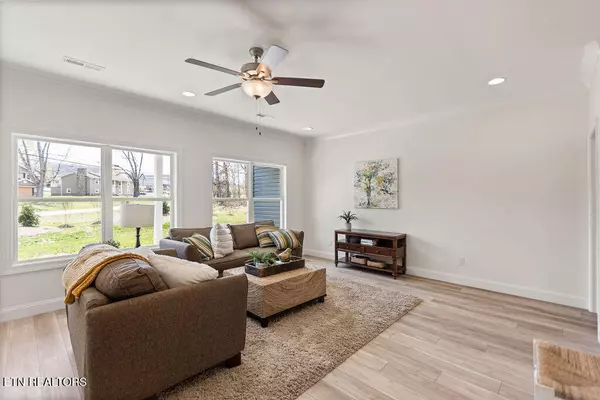 Powell, TN 37849,1406 Summer Meadow DR