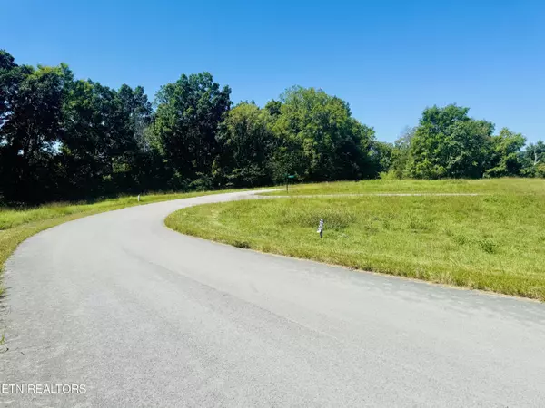 JADE LN,  New Tazewell,  TN 37825