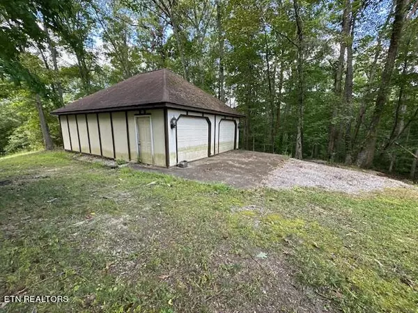 Baxter, KY 40806,348 Ridge Rd