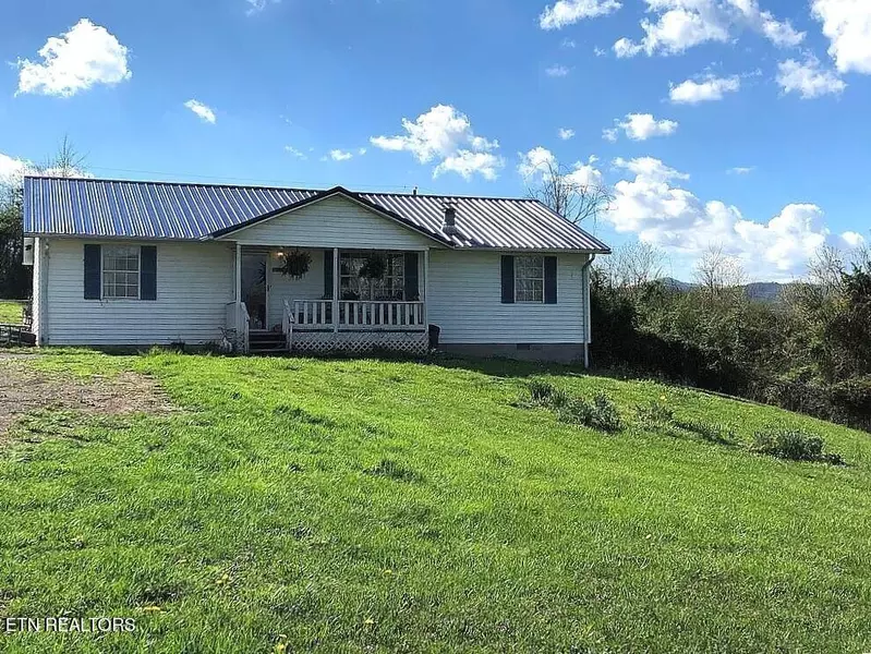 215 Jefferson CIR, Cumberland Gap, TN 37724