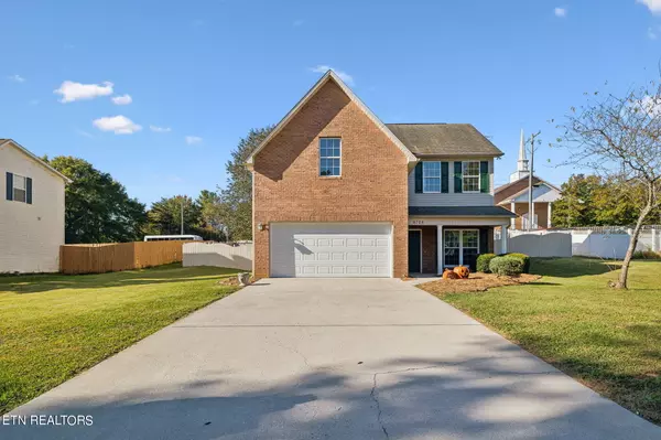 6729 Maple Creek WAY, Knoxville, TN 37931