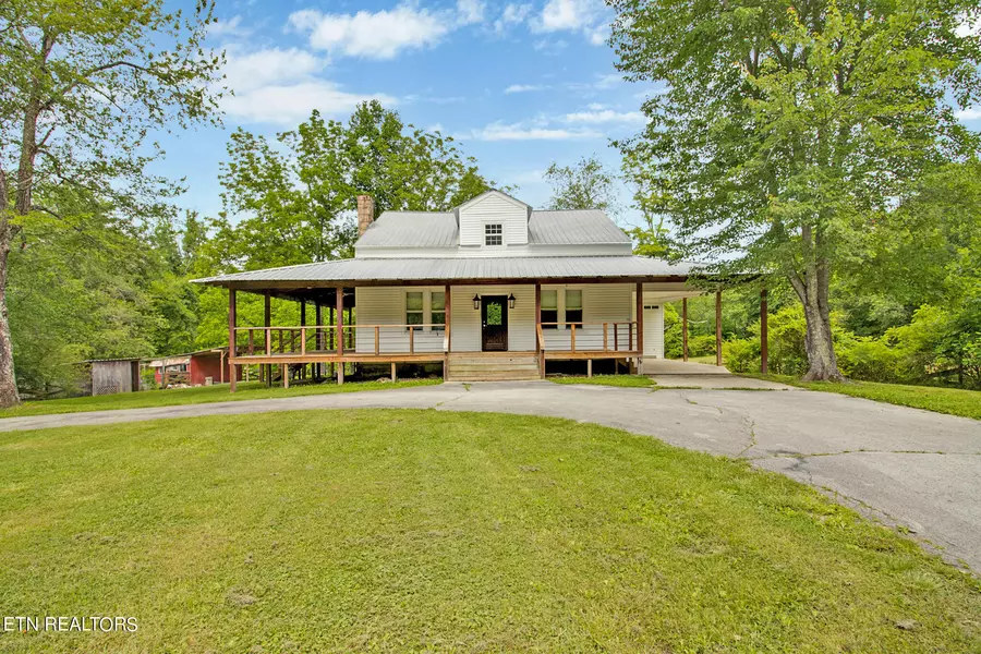 818 Old Hwy 127, Jamestown, TN 38556