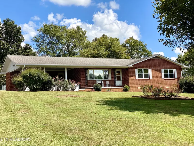 414 Fairview Rd, Tellico Plains, TN 37385