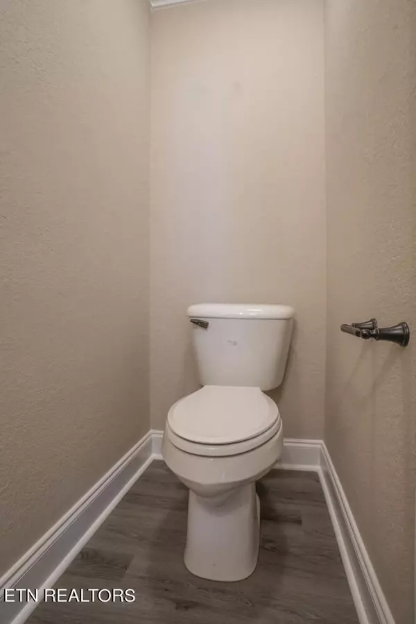 Maryville, TN 37801,158 Sand Hills DR