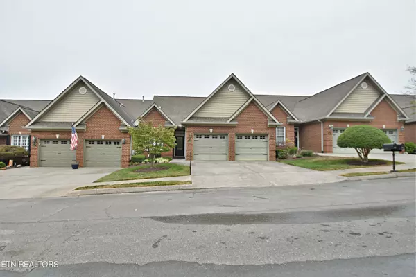 Lenoir City, TN 37772,225 Waterford CIR