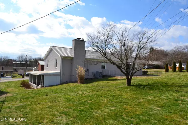 Jefferson City, TN 37760,828 Julianne DR