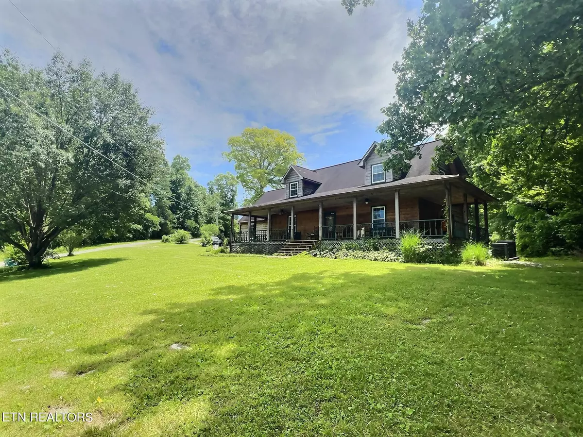 Lafollette, TN 37766,275 Haven LN