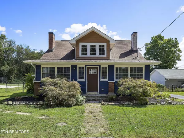 3404 Garden DR, Knoxville, TN 37918