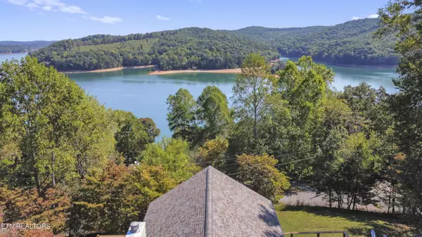 Lafollette, TN 37766,156 Little Deer Path LN