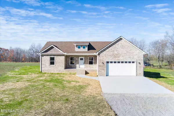 2830 McCoinsville Rd,  Gainesboro,  TN 38562