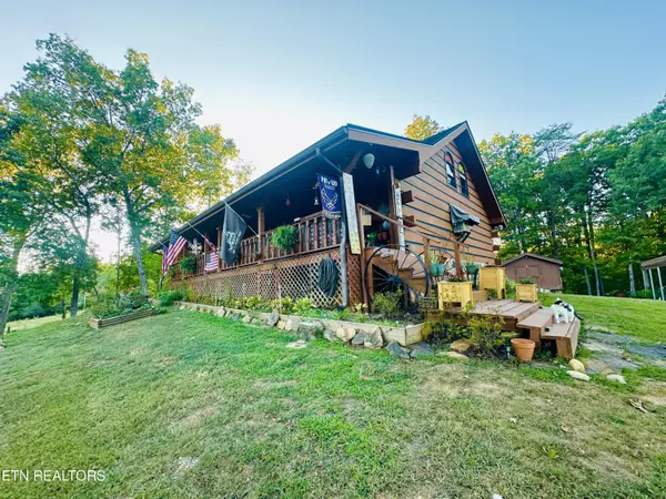 Tellico Plains, TN 37385,116 Charlie Rd