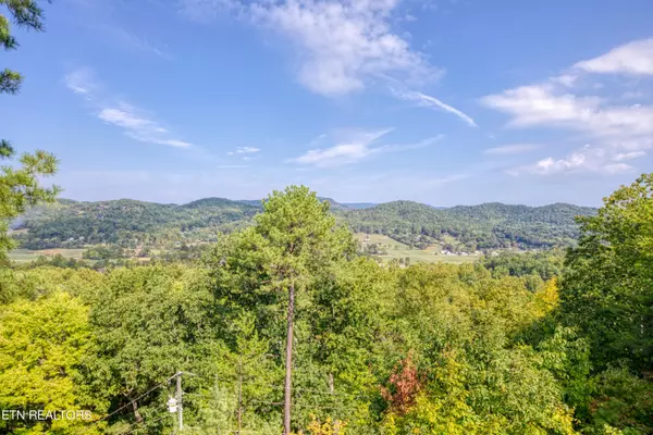 Sevierville, TN 37862,4109 Ole Smoky WAY