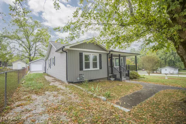 Harriman, TN 37748,102 Vann DR