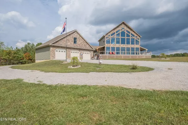 Robbins, TN 37852,4700 Honey Creek Loop Rd