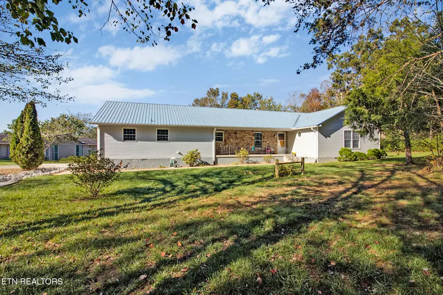 2151 Ona Rd, Crossville, TN 38572