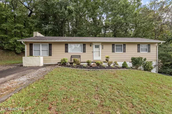 4520 Felty DR, Knoxville, TN 37918