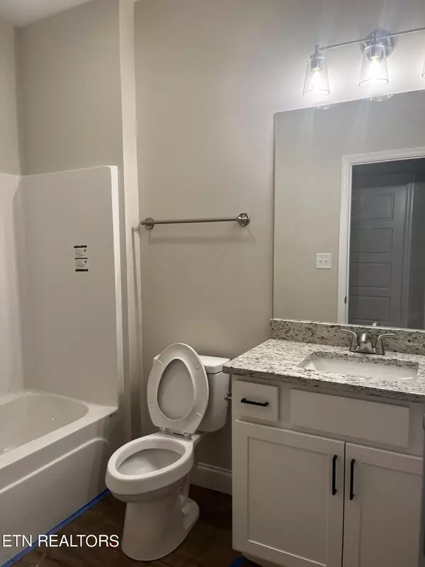 Charleston, TN 37310,6873 Candies Creek Ridge Rd