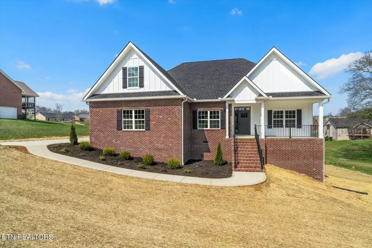 Maryville, TN 37801,3358 Colby Cove DR