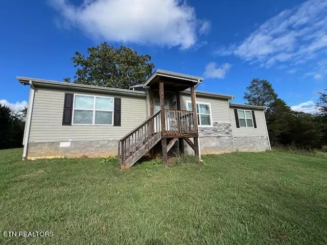 515 Roddy Branch Rd, Rockford, TN 37853