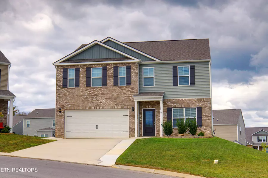 168 Kaley LN, Lenoir City, TN 37771