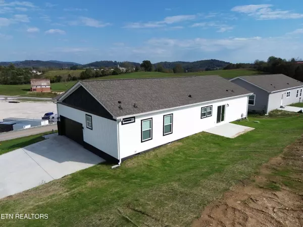 New Tazewell, TN 37825,105 Ruby LN