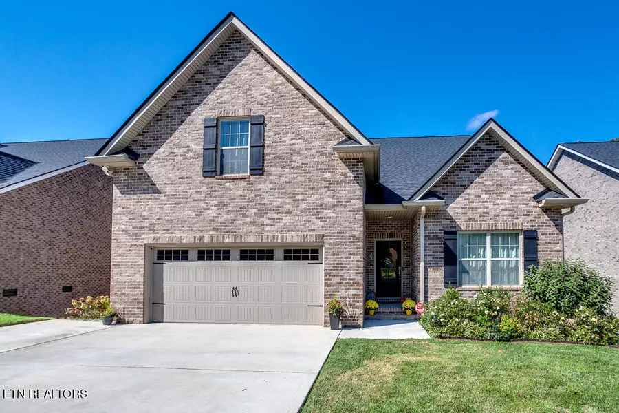 541 Timberline DR, Lenoir City, TN 37772