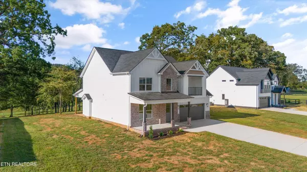 Maryville, TN 37804,5735 Mountain Vista Lane