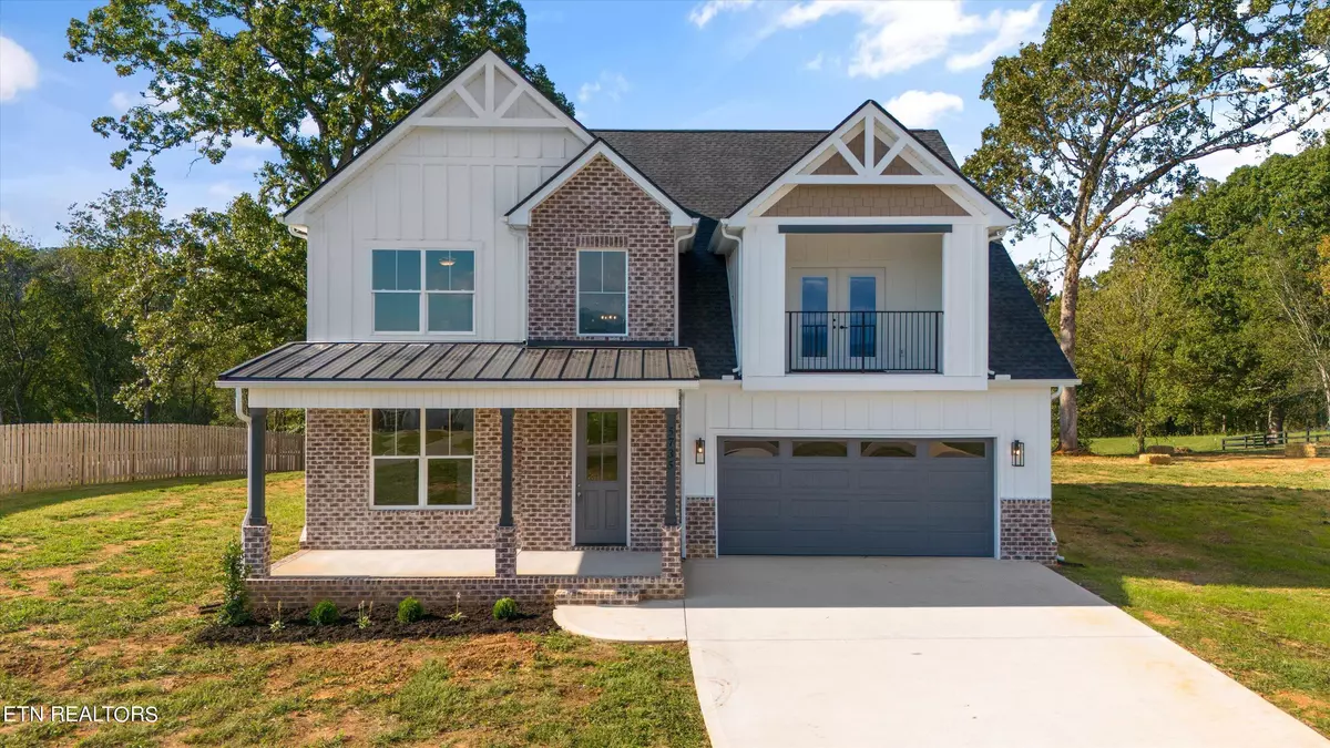 Maryville, TN 37804,5735 Mountain Vista Lane