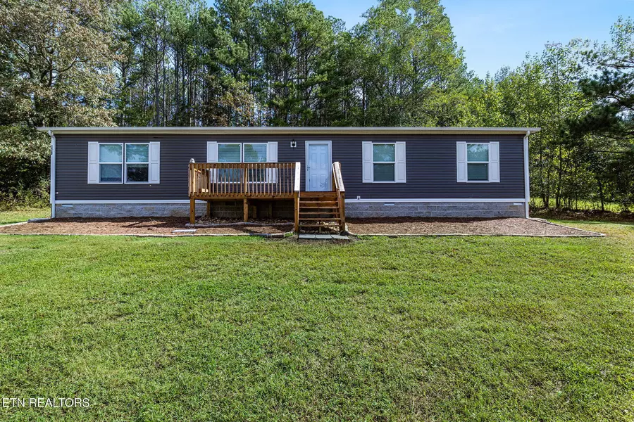 120 Fitzgerald Rd Rd, Rockwood, TN 37854