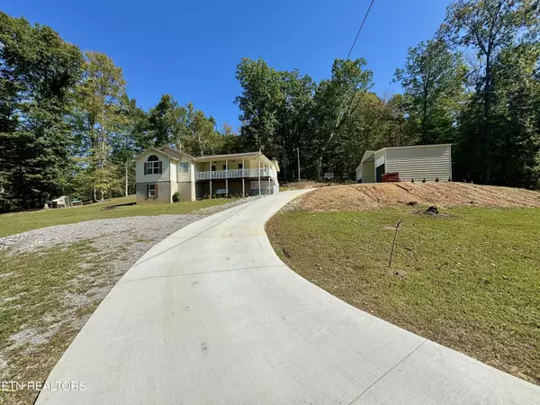 Oneida, TN 37841,277 Chance Private DR