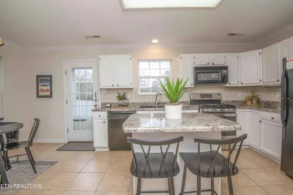 Knoxville, TN 37918,7269 Haynesfield LN