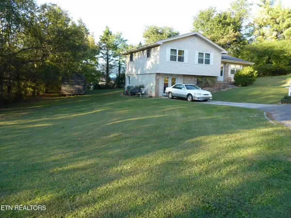 Hixson, TN 37343,901 Valerie LN