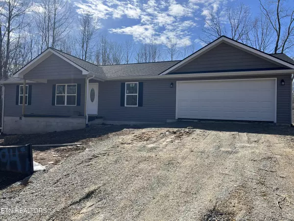 947 Veho CIR,  Crossville,  TN 38572