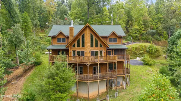 509 Woodland DR, Gatlinburg, TN 37738