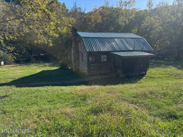 2140 Shipetown Rd,  Mascot,  TN 37806