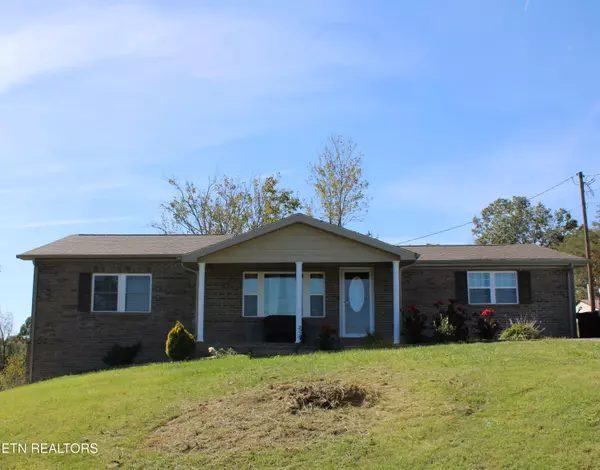 1214 Buchanan Rd, Tazewell, TN 37879