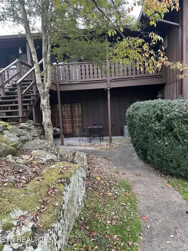 Gatlinburg, TN 37738,3815 East Pkwy #5