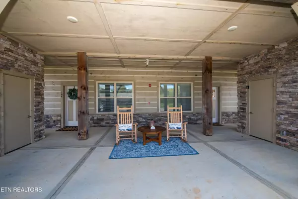 229 Bishops Cap Circle #102,  Townsend,  TN 37882