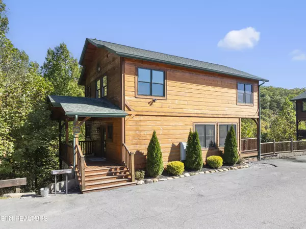 889 Great Smoky WAY, Gatlinburg, TN 37738