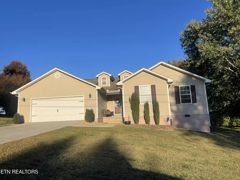 114 Timber Ridge DR, Madisonville, TN 37354