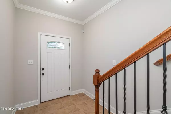 Knoxville, TN 37918,4840 Fountain View WAY